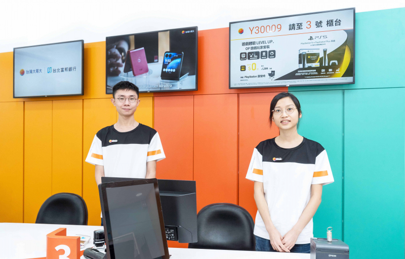 台灣大哥大導入創利空間IMPRESS雲端數位內容公播管理系統，可從總部遠端管理及即時推播行銷文宣至全台目標門市